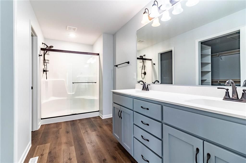 510 Christopher Street — photo 18