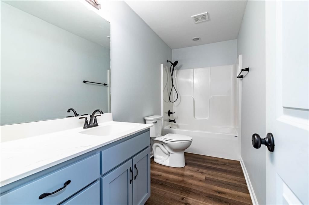 510 Christopher Street — photo 24