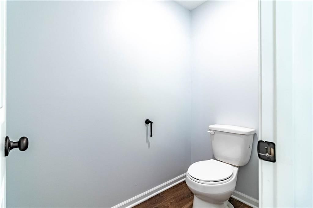 510 Christopher Street — photo 25