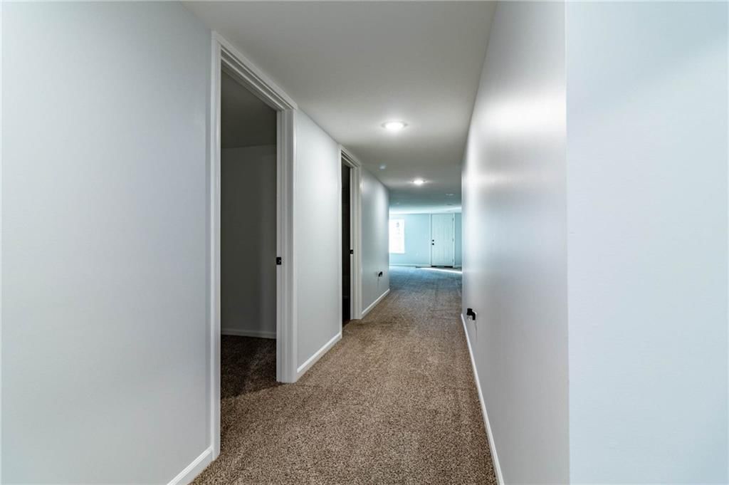 510 Christopher Street — photo 31