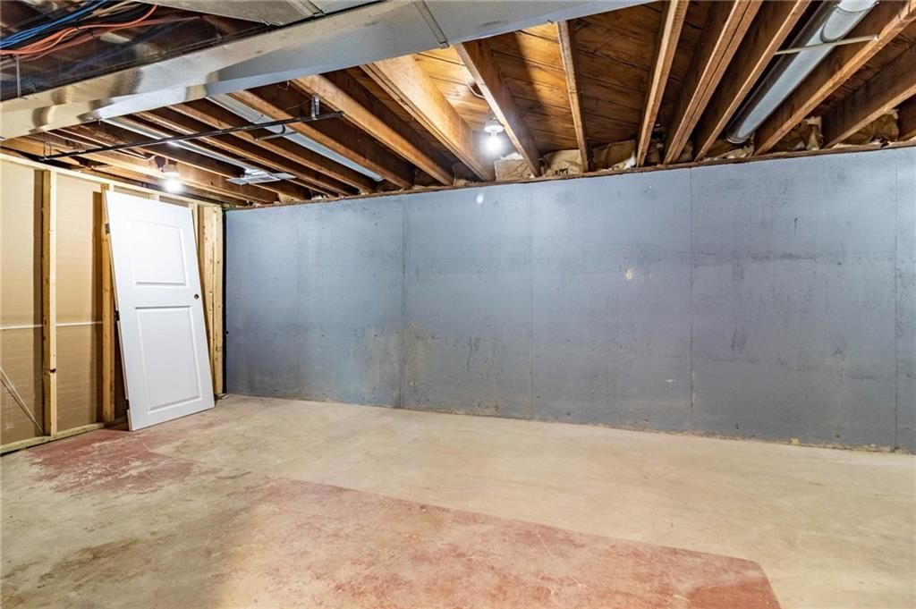 510 Christopher Street — photo 39
