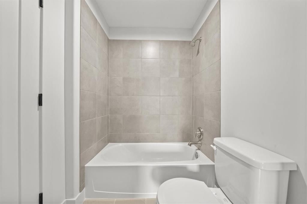 8012 Brockway Street — photo 33