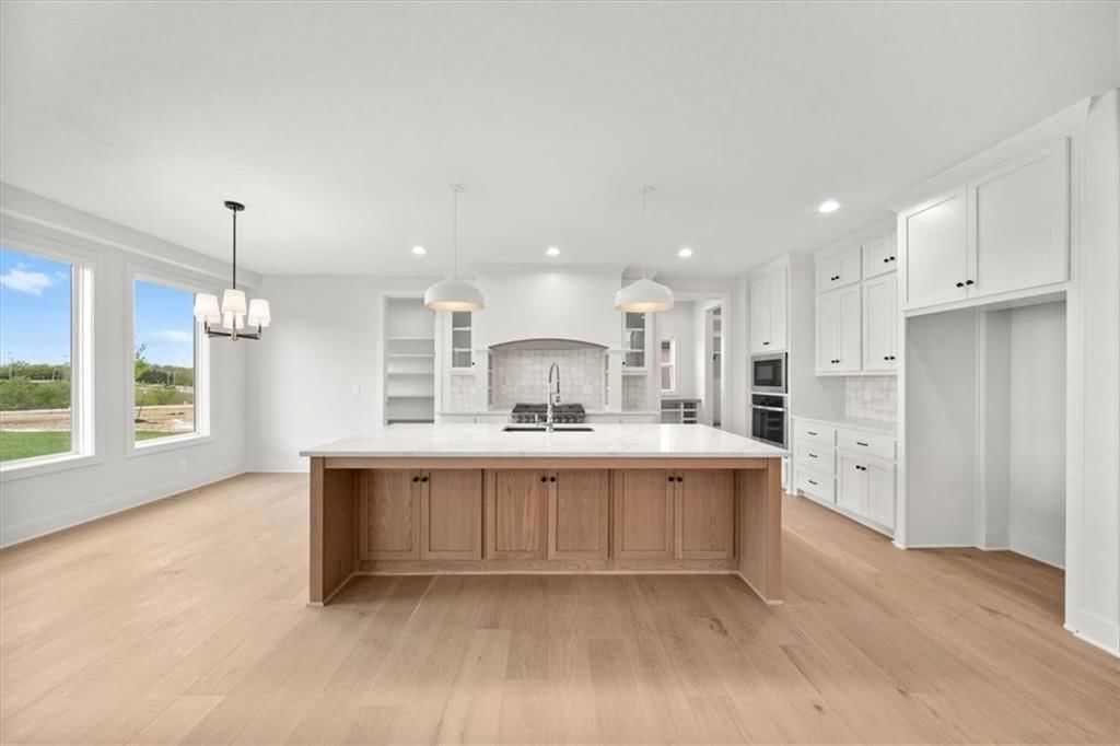 8012 Brockway Street — photo 7
