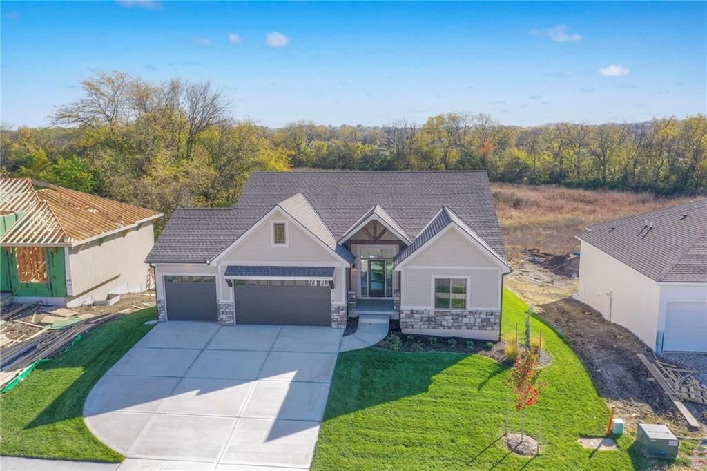 2119 SW Hook Farm Drive — photo 2