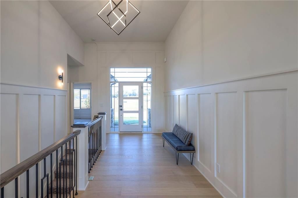 2119 SW Hook Farm Drive — photo 8