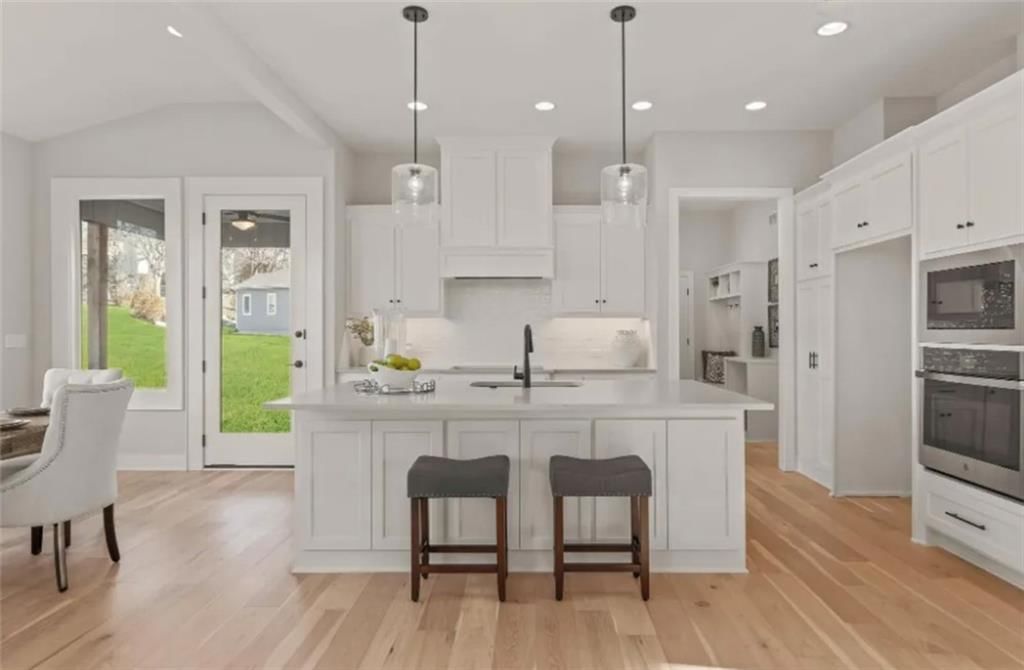 8015 Brockway Street — photo 19