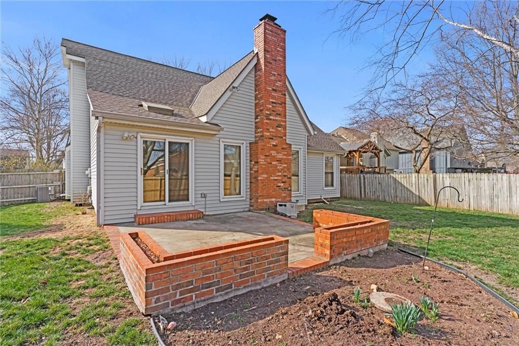15906 W 144th Street — photo 32