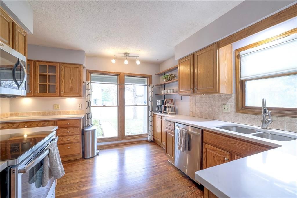 10238 Robinson Street — photo 12