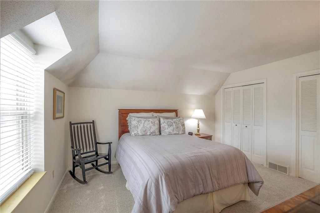 10238 Robinson Street — photo 20