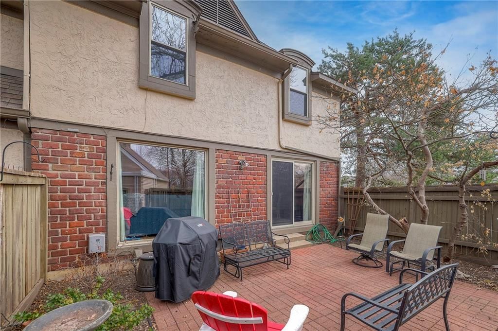 10238 Robinson Street — photo 30
