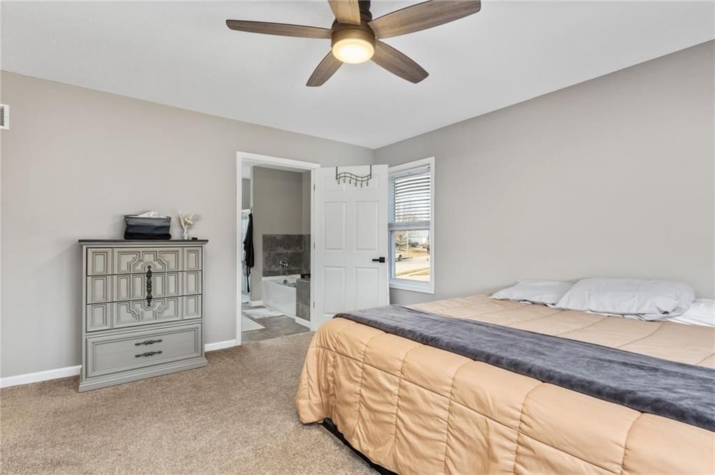 884 Glengera Drive — photo 16