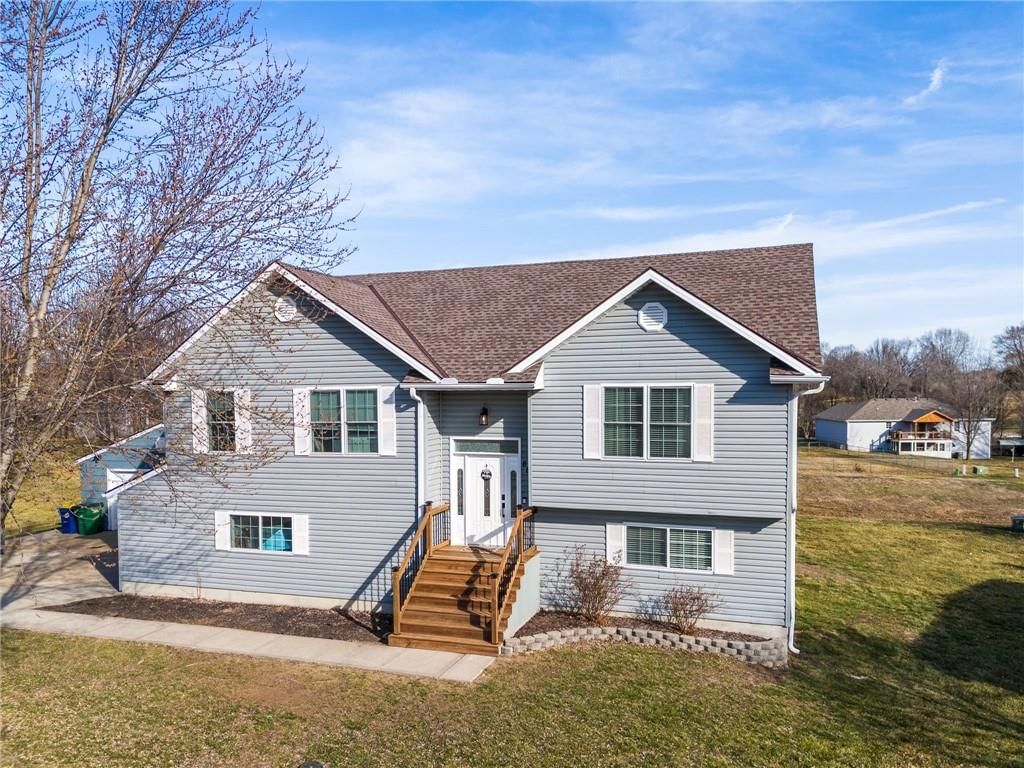 884 Glengera Drive — photo 4