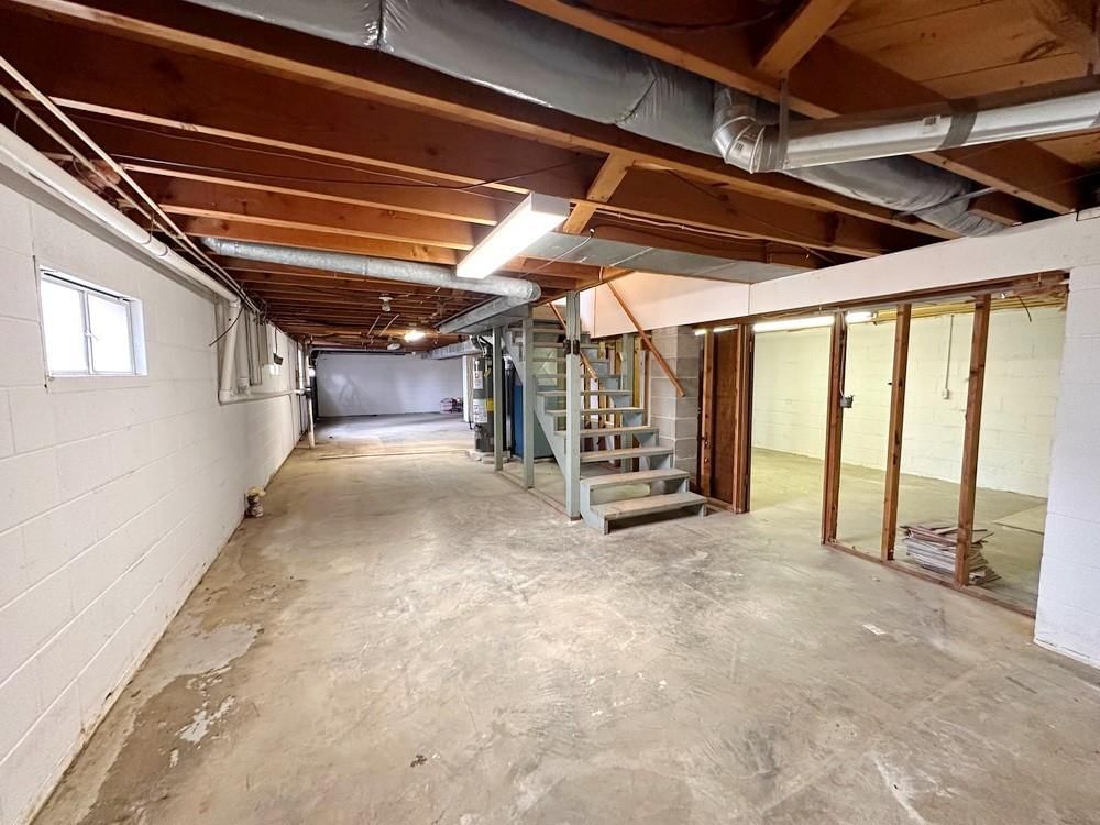 302 S Belisle Street — photo 19