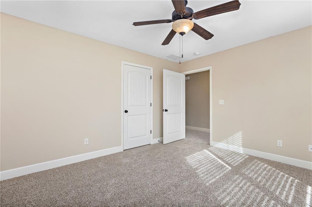 9421 Adrain Avenue — photo 24