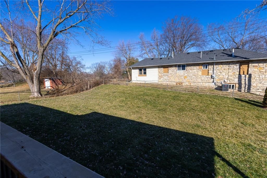 1304 NE 69th Terrace — photo 34