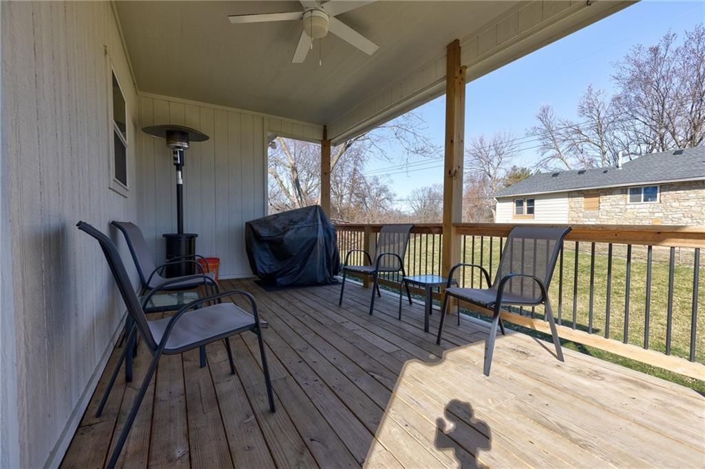 1304 NE 69th Terrace — photo 35