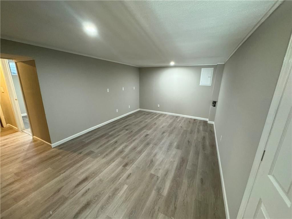6630 WOOD Avenue — photo 26