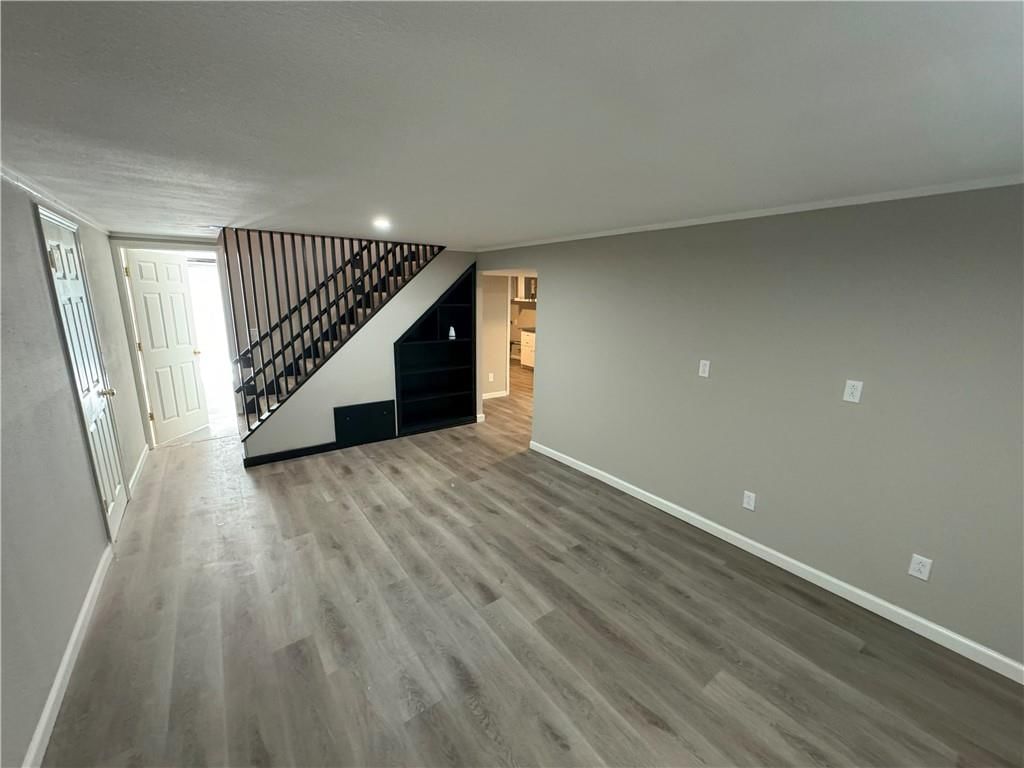 6630 WOOD Avenue — photo 28