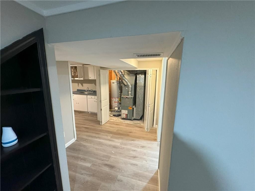 6630 WOOD Avenue — photo 30