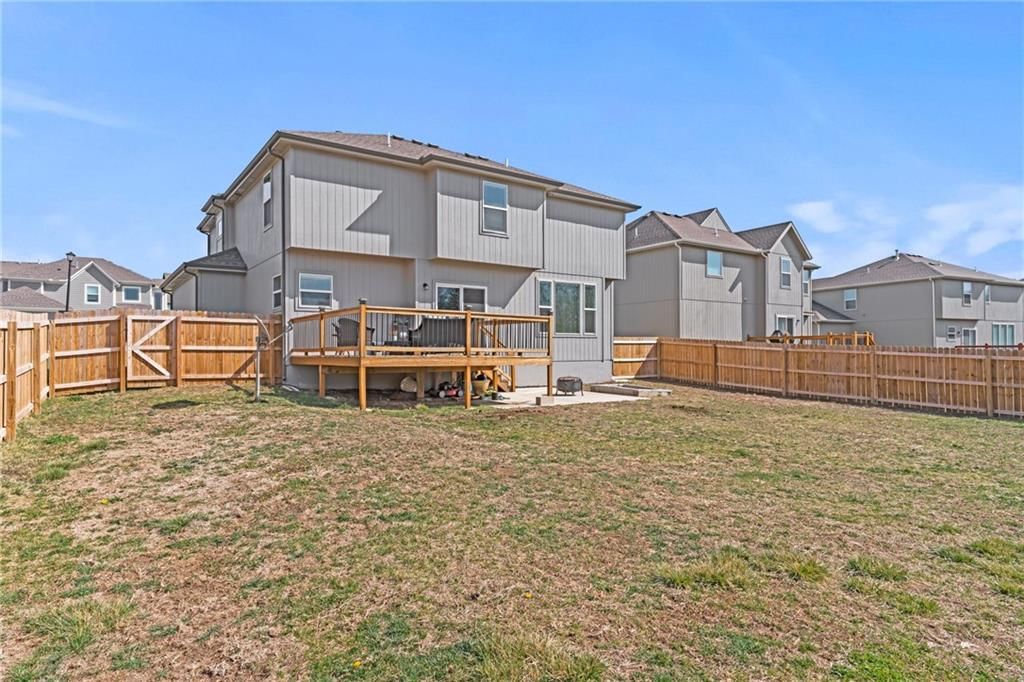 1304 N 133rd Terrace — photo 34