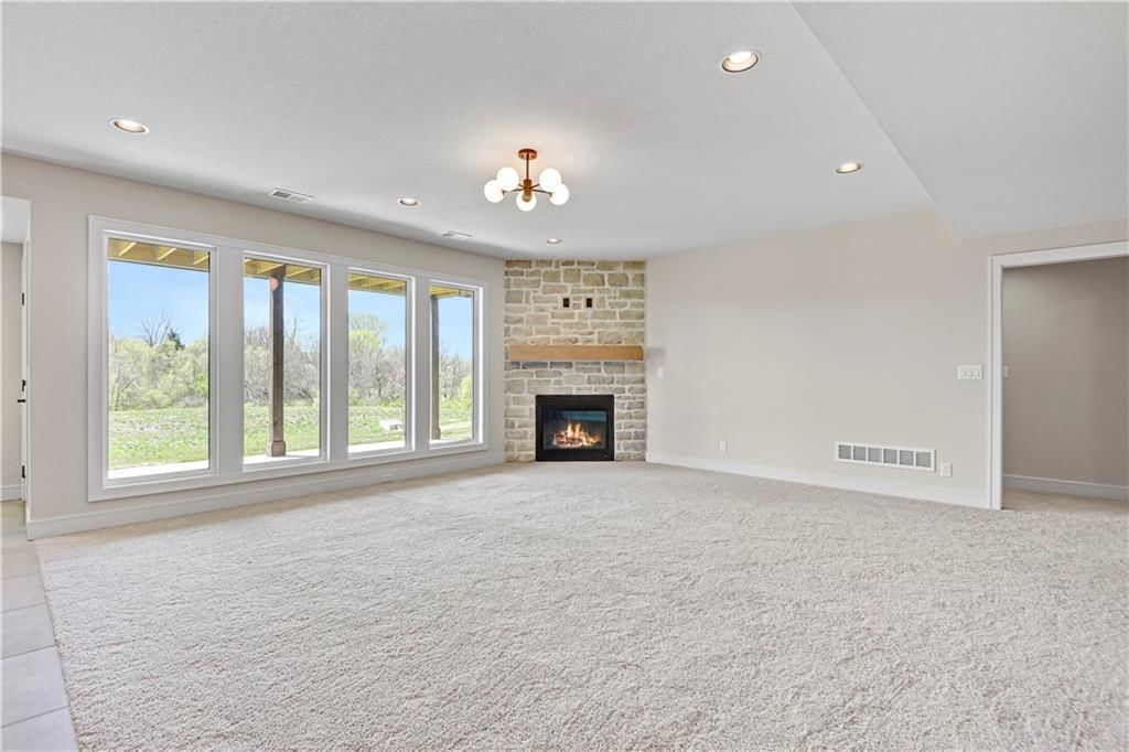 22039 W 100th Terrace — photo 35