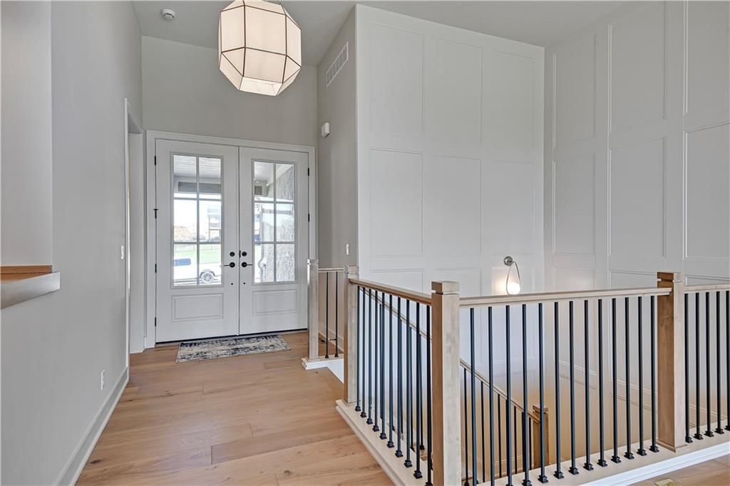 22039 W 100th Terrace — photo 5