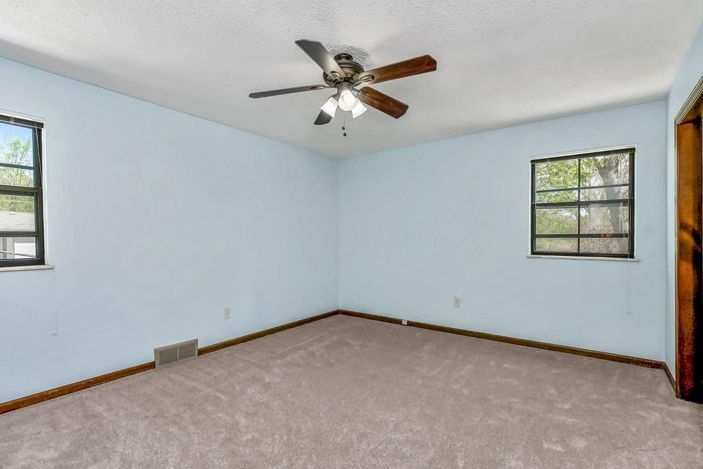 11304 W 71st Terrace — photo 12