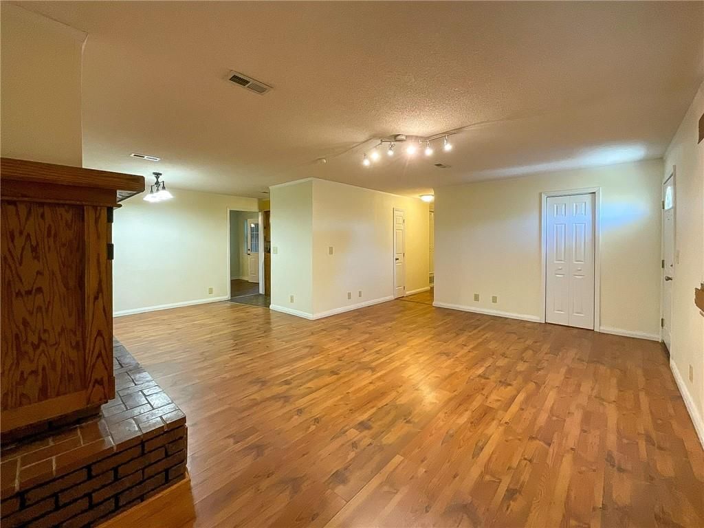 31144 Rattlesnake Hill Road — photo 11