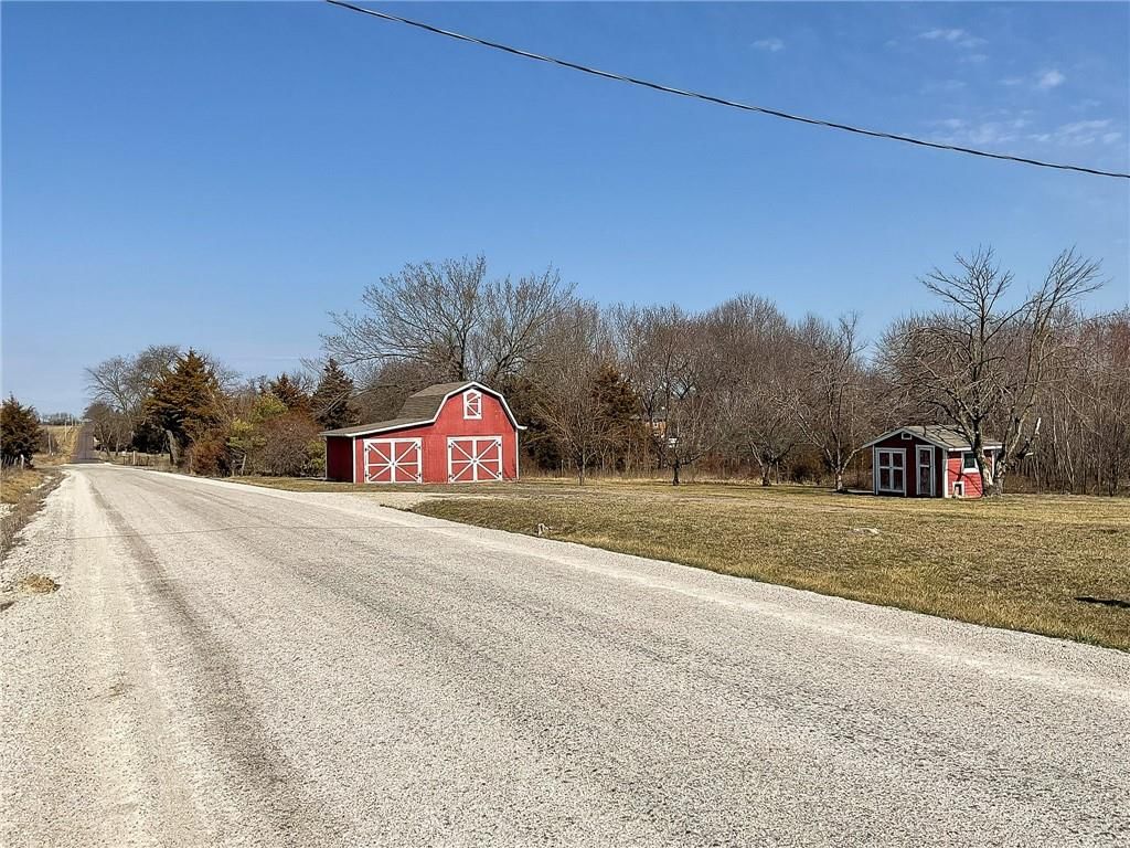 31144 Rattlesnake Hill Road — photo 17