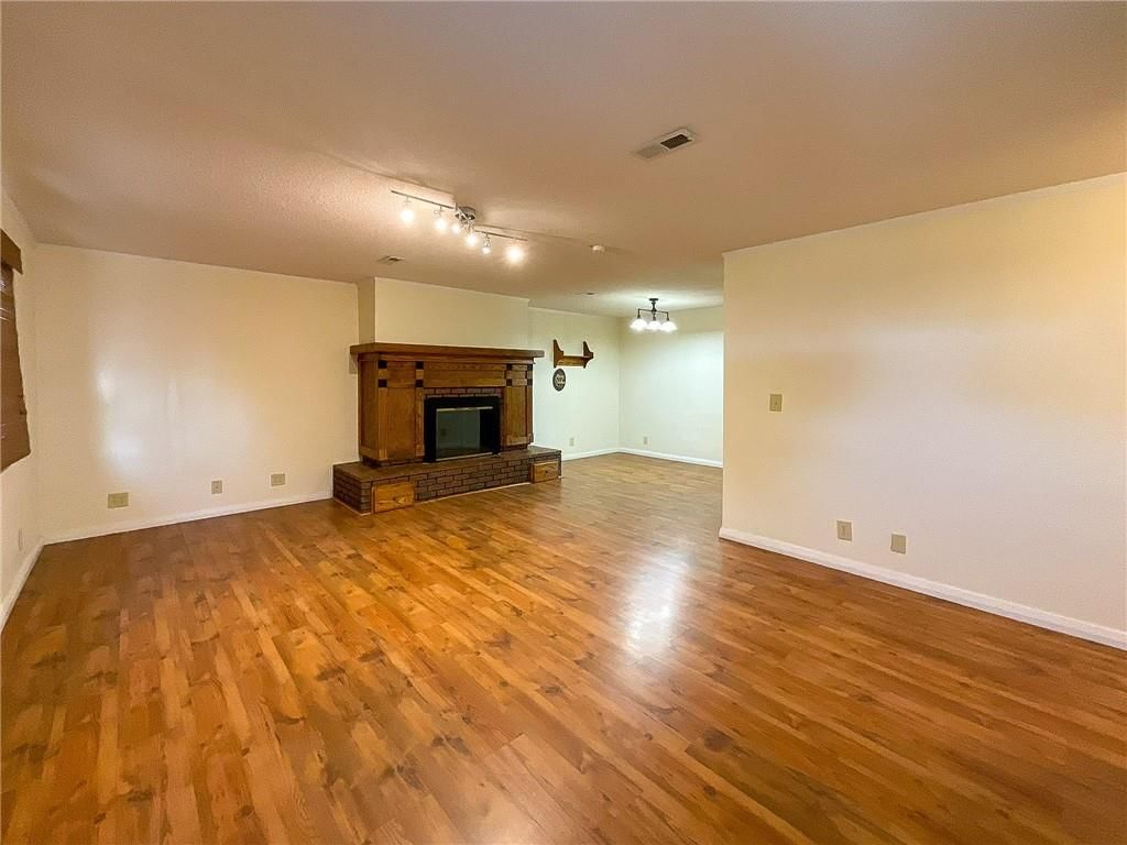 31144 Rattlesnake Hill Road — photo 6