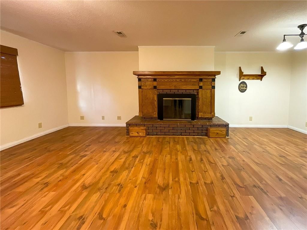 31144 Rattlesnake Hill Road — photo 9