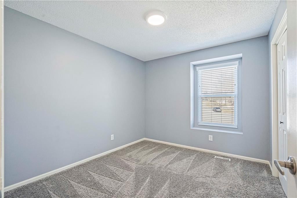 800 Deerfield Drive — photo 12
