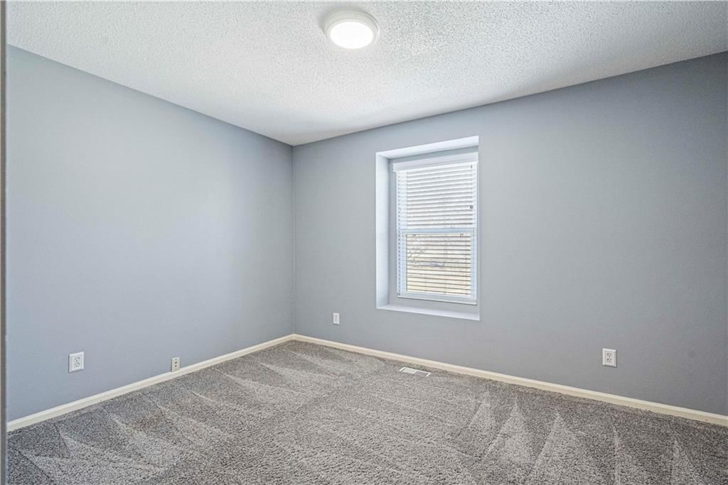 800 Deerfield Drive — photo 15