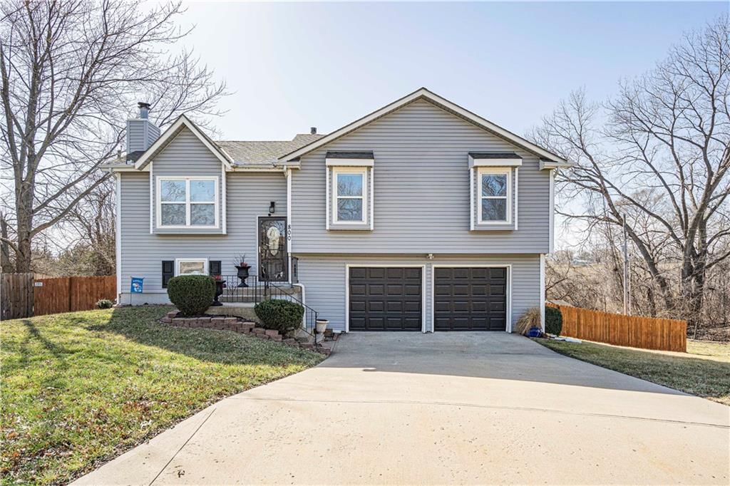 800 Deerfield Drive — photo 36