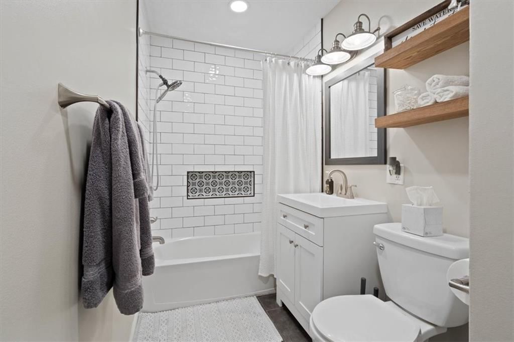 648 W Wabash Street — photo 12
