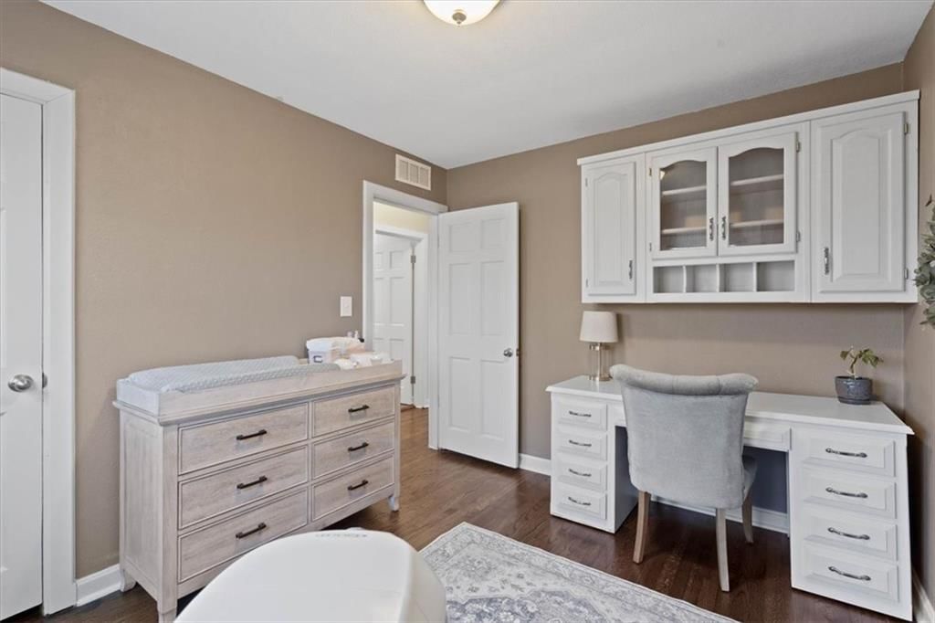 648 W Wabash Street — photo 14