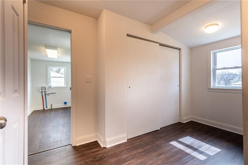 811 Locust Street — photo 21
