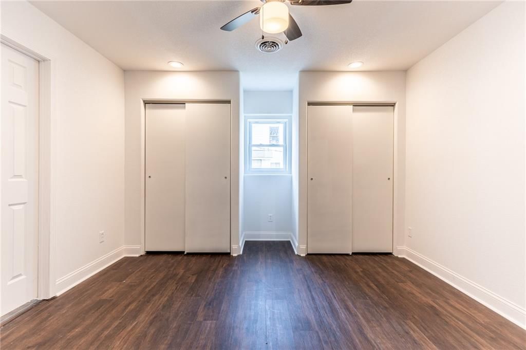 811 Locust Street — photo 23