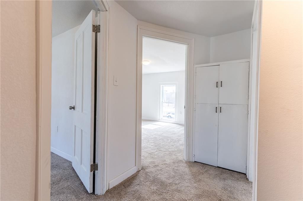 811 Locust Street — photo 24