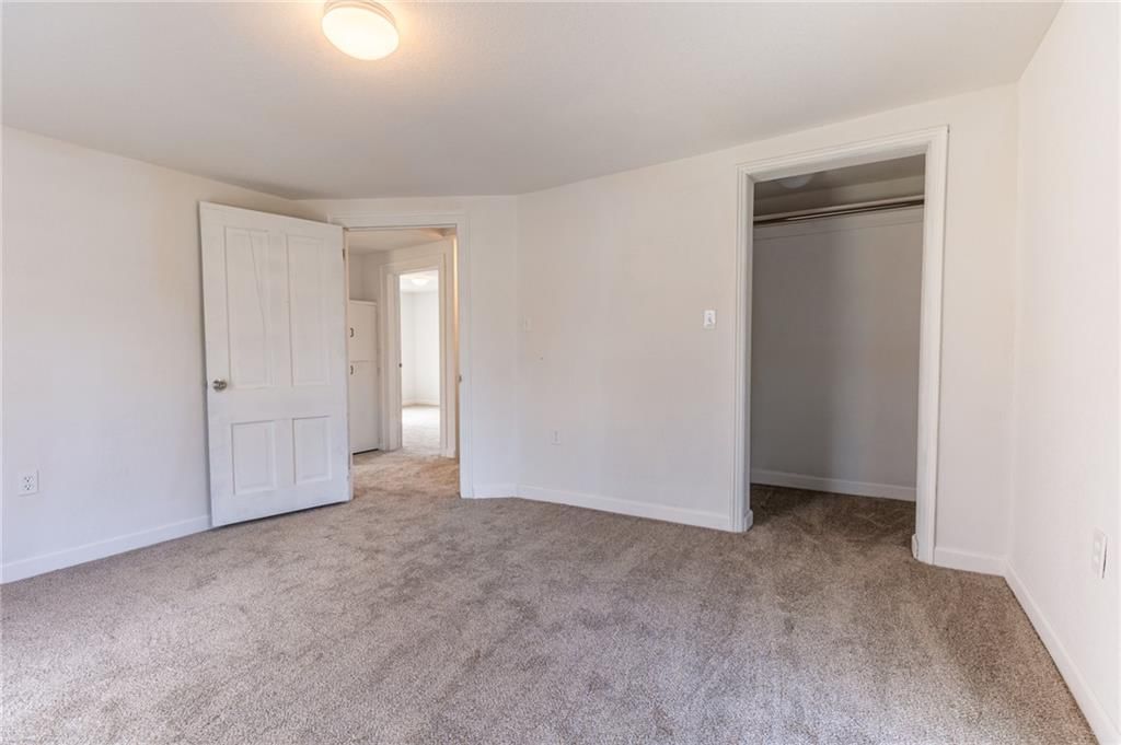 811 Locust Street — photo 29