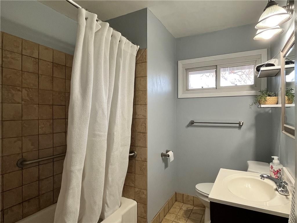 7940 MAPLE Street — photo 11