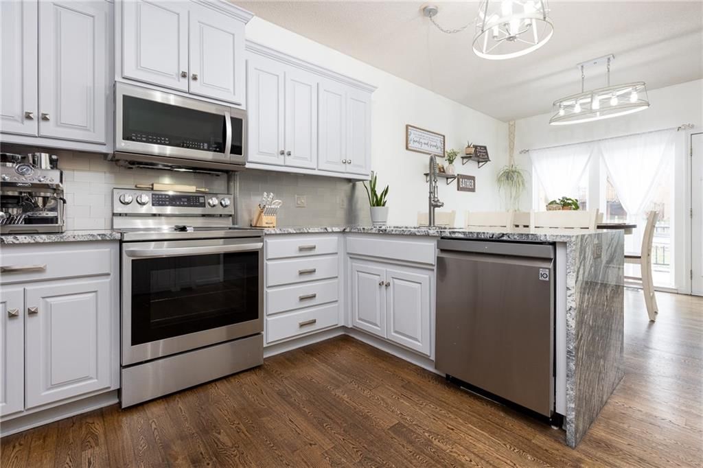 10615 NE 101st Street — photo 10