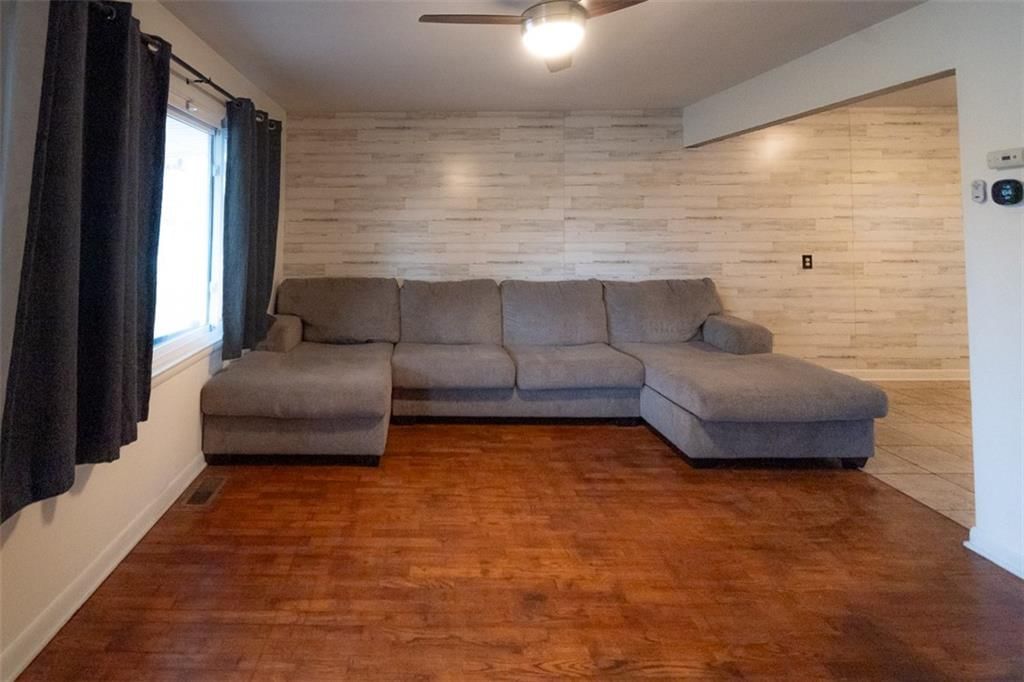 225 W 5th Street — photo 3