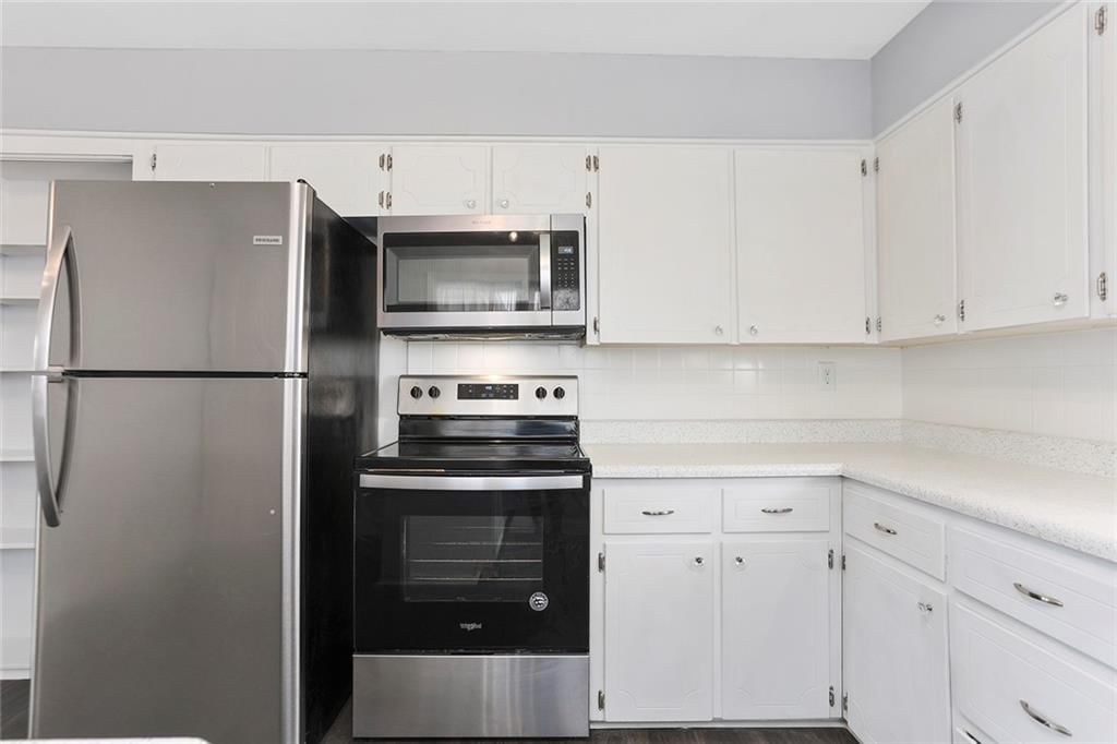 4306 NE 52nd Terrace — photo 9