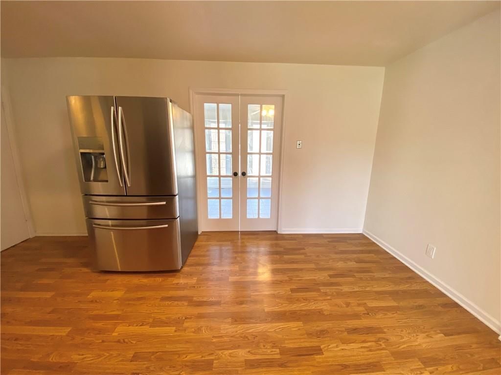 13428 Winchester Avenue — photo 12