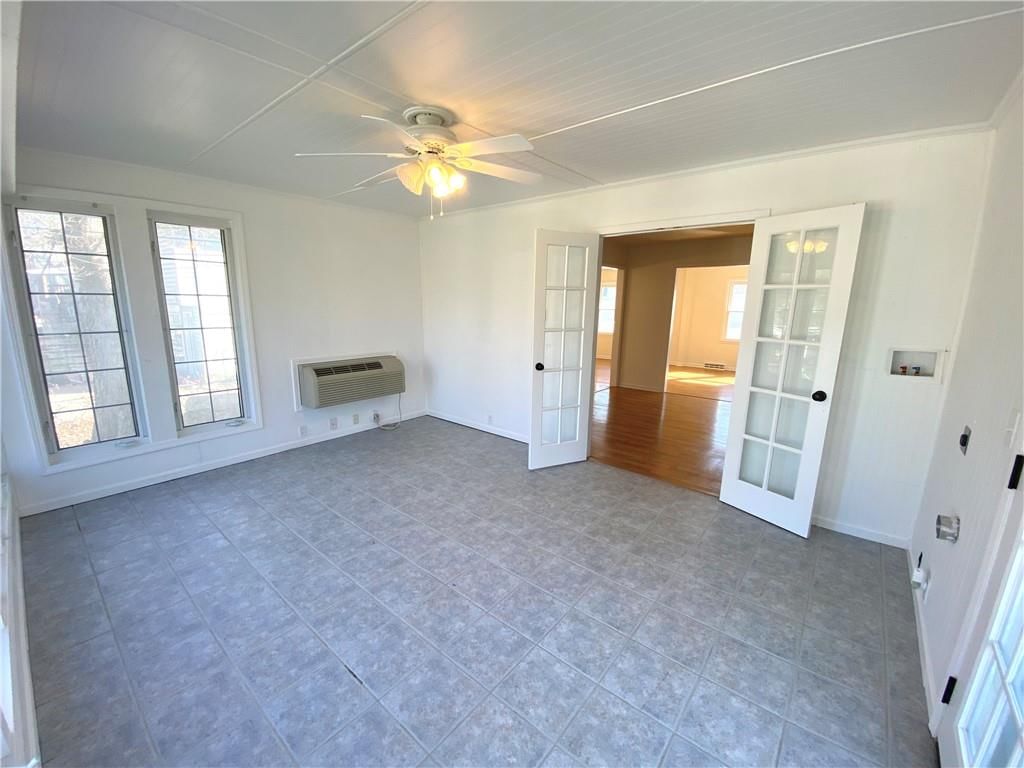 13428 Winchester Avenue — photo 14