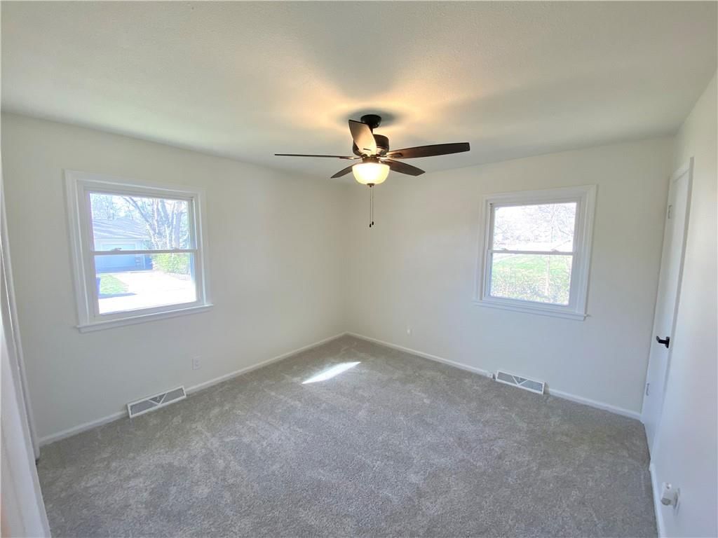 13428 Winchester Avenue — photo 17