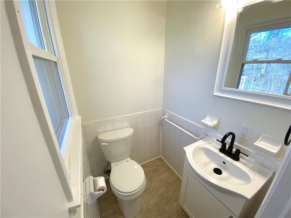 13428 Winchester Avenue — photo 21