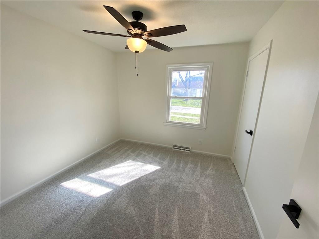 13428 Winchester Avenue — photo 22