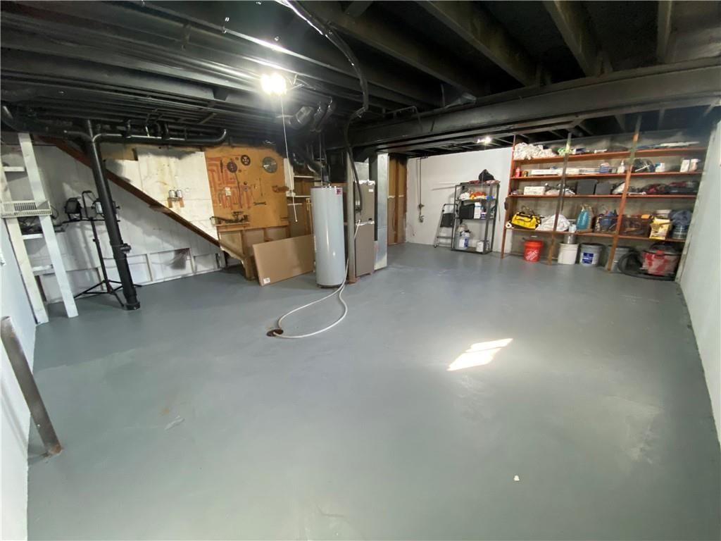 13428 Winchester Avenue — photo 26